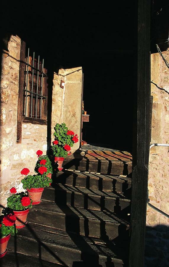 Posada La Trebede Perrozo المظهر الخارجي الصورة