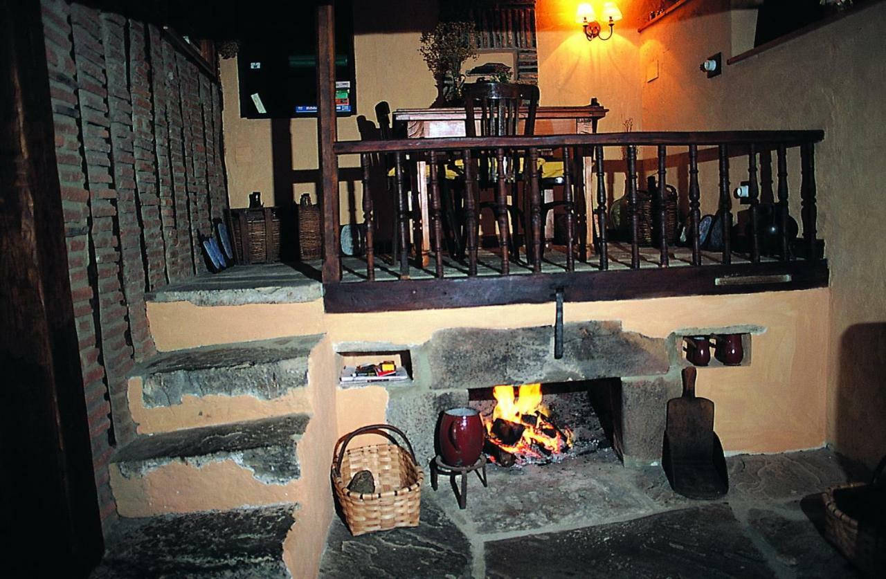 Posada La Trebede Perrozo المظهر الخارجي الصورة